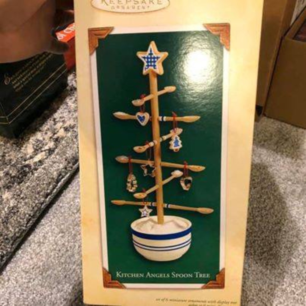 Hallmark Kitchen Angels Spoon Tree